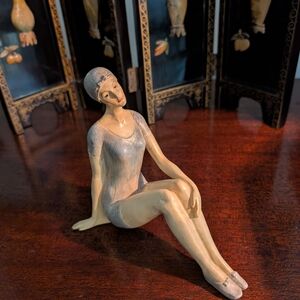 Vintage 1920s Art Deco Seated Figurine in Cream and Gray
